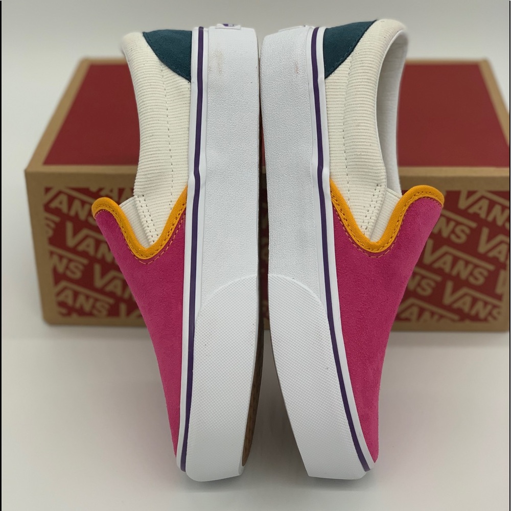 Classic Slip-On P - Picture 4 of 11